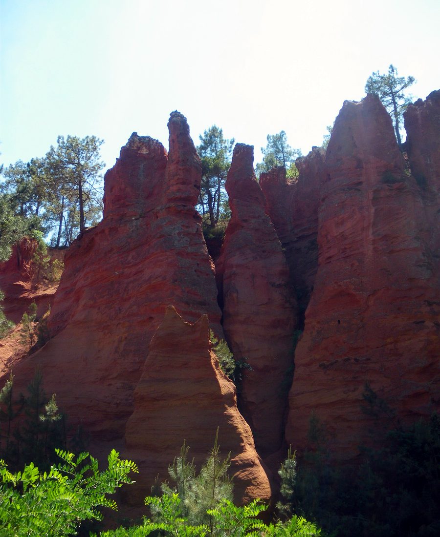 Falaises d&rsquo;ocre du Sentier des ocres à Roussillon